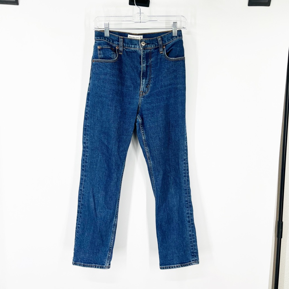 Abercrombie & Fitch Curve Love The Ankle Straight Jeans Ultra High Rise